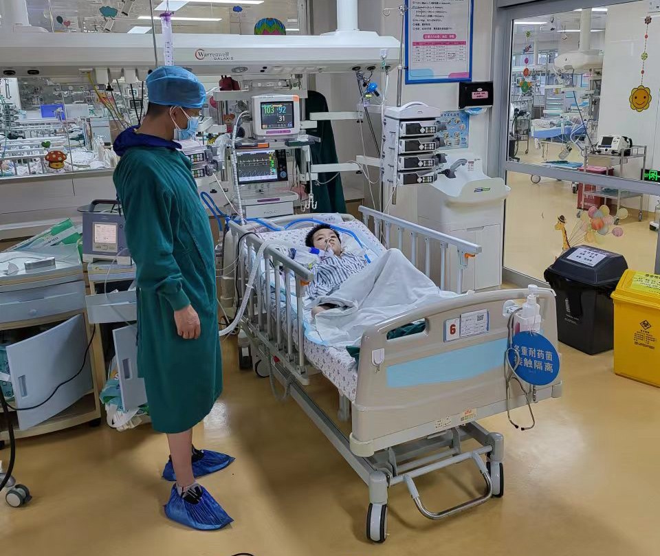 望都县跨省救护车出租公司